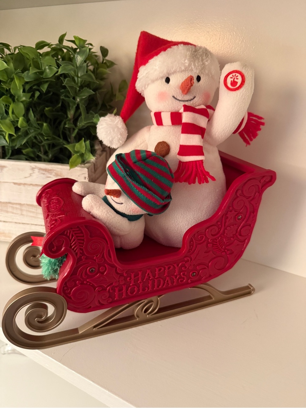 Hallmark Twinkling Sleigh Ride With Sound Lights and Motion Snowmen Dancing 2016
